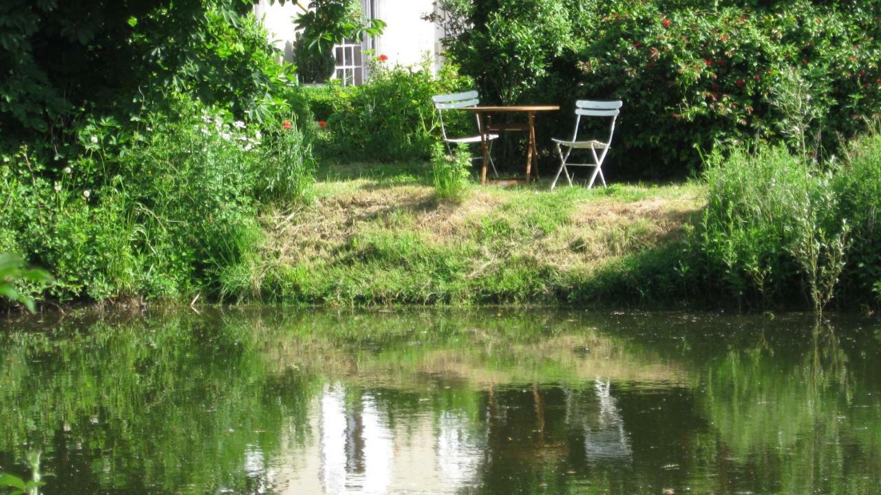 Bed and Breakfast Le Petit Bois Chateau-la-Valliere Esterno foto